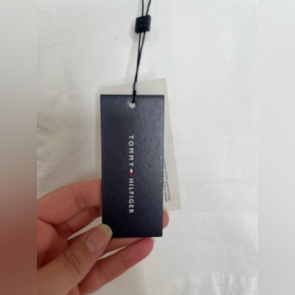 Tommy Hilfiger white 5” Hollywood shorts | 12 - Picture 4 of 10